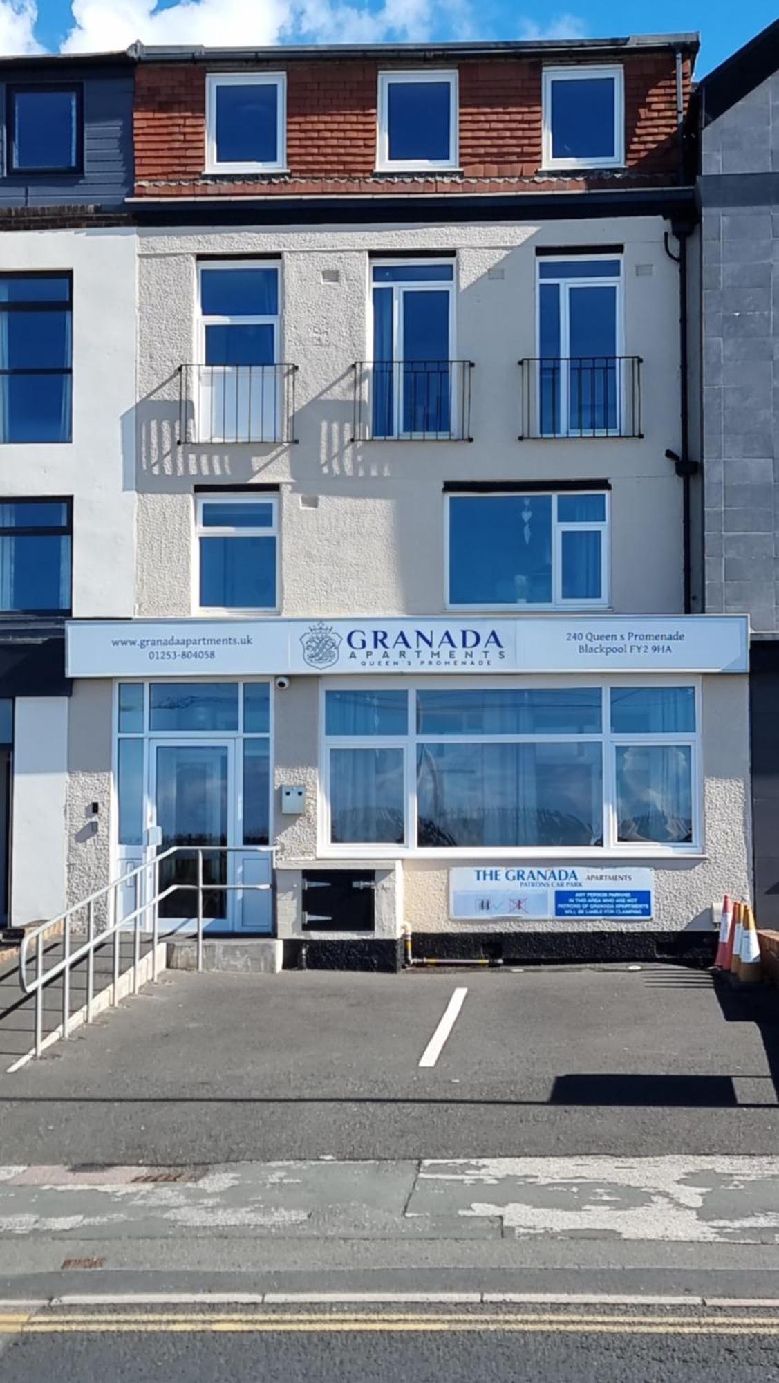 Granada Apartments Queen'S Promenade Blackpool Exterior foto
