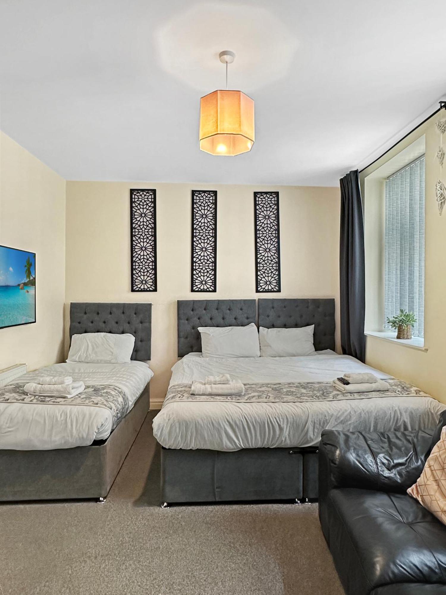 Granada Apartments Queen'S Promenade Blackpool Exterior foto
