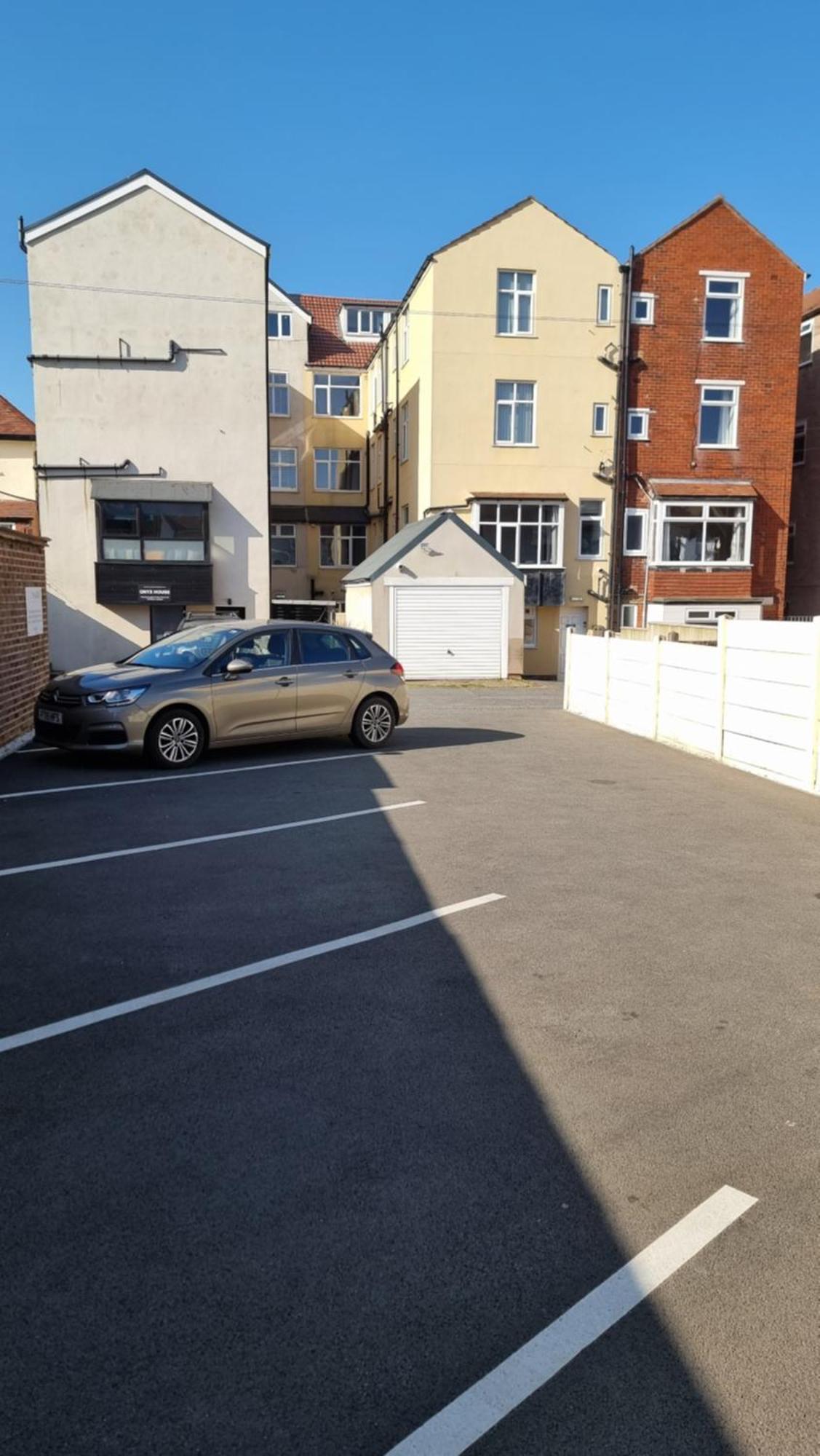 Granada Apartments Queen'S Promenade Blackpool Exterior foto